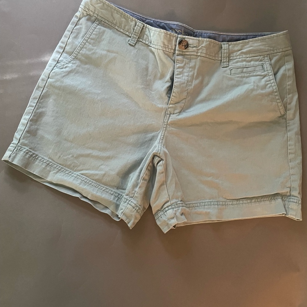 Dockers Light Blue Bermuda Shorts Classic Style